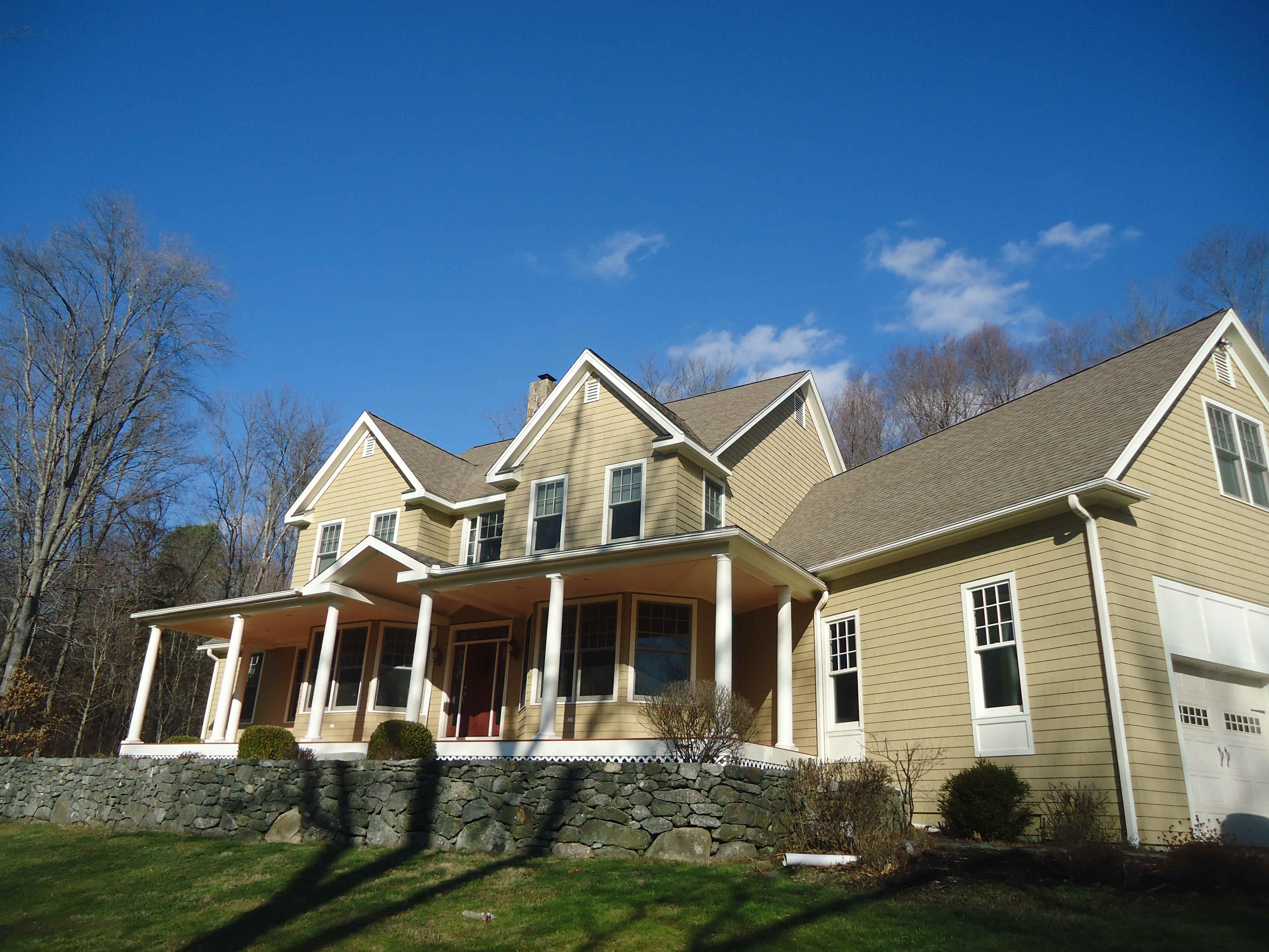 Building photograph for 11 LILLINONAH LAKE RD SOUTH